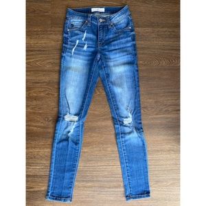 Vici Kancan Light faded denim washed jeans. Distressed Size 1/24